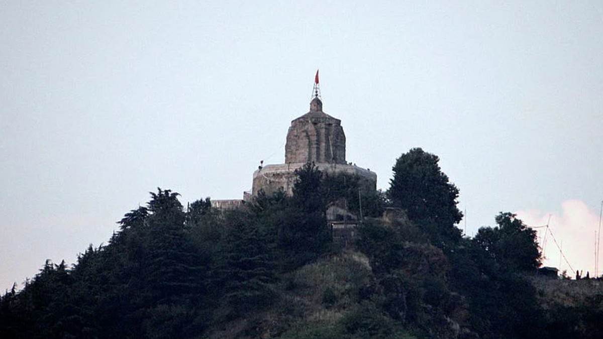 https://www.jagranimages.com/images/newimg/22102022/22_10_2022-shankaracharya_temple_kashmir_23156874.jpg