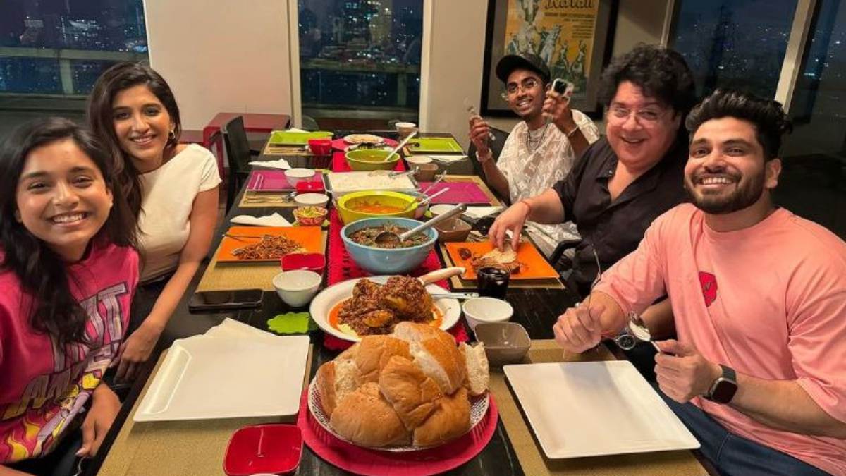 https://www.jagranimages.com/images/newimg/22102023/22_10_2023-bigg_boss_mandali_23562581.jpg