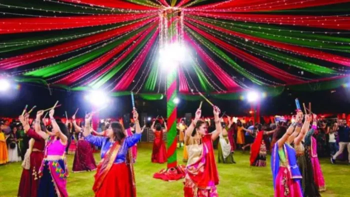 गुजरात में गरबा खेलते समय हार्ट अटैक से किशोर की मौत (प्रतीकात्मक फोटो)