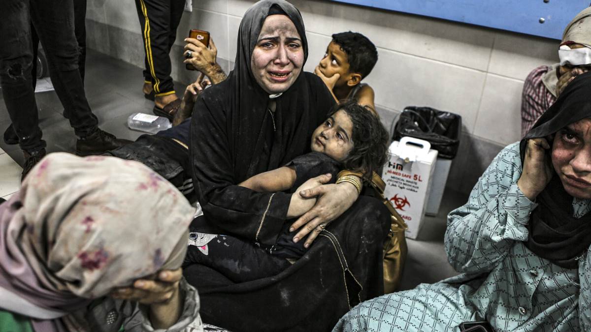 https://www.jagranimages.com/images/newimg/22102023/22_10_2023-israel_hamas_war_women_23562403.jpg