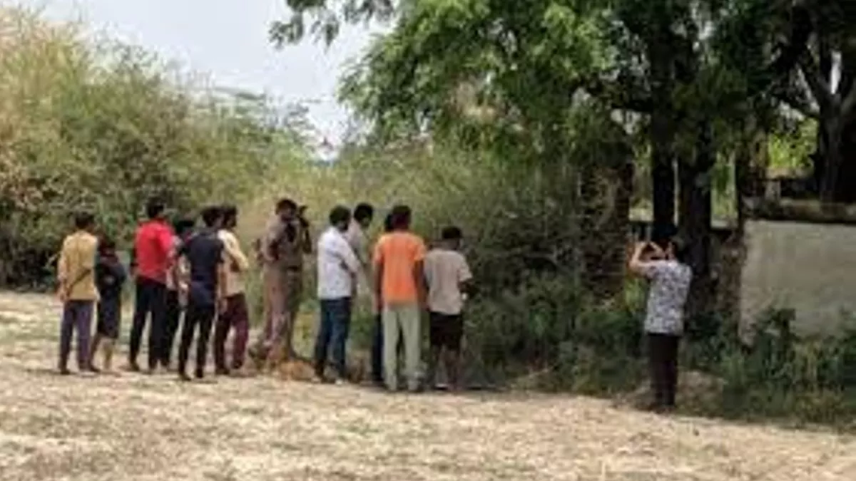 Araria News : आखिर क्या हुआ कि दामाद को मार पेड़ से लटका दिया गया? ससुराल  पक्ष के नौ लोग नामजद - Araria News: What happened after all that the  son-in-law was