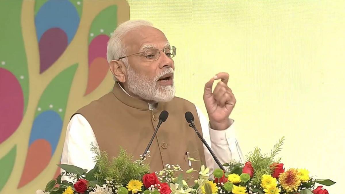 https://www.jagranimages.com/images/newimg/22112022/22_11_2022-narendramodilive_23211719_10025501_23220149.jpg