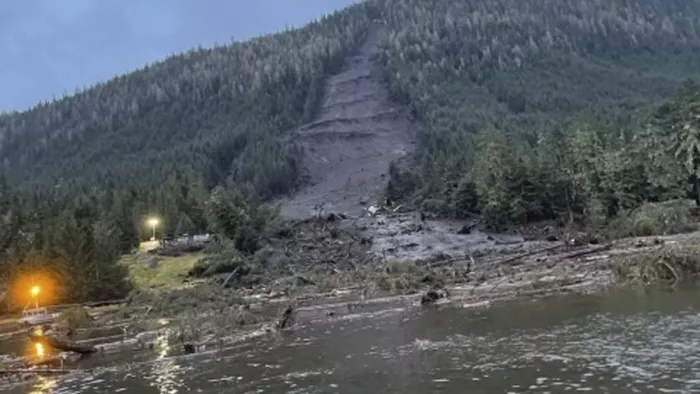 Landslide In Alaska: अलास्का में भूस्खलन से कम से कम 3 लोगों की मौत हो गई