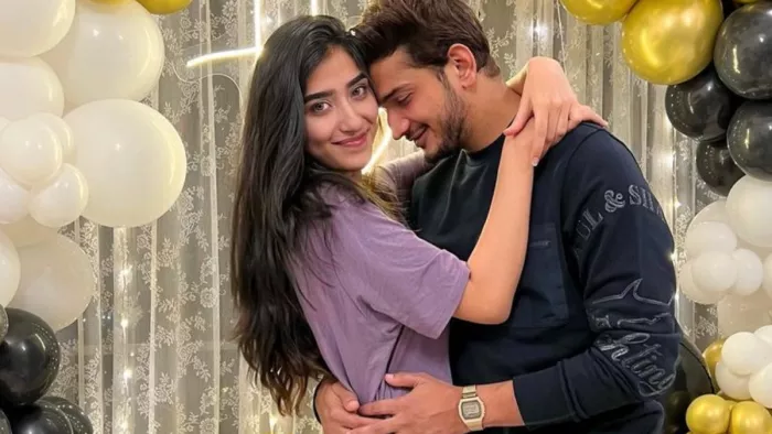 मुनव्वर फारुकी की गर्लफ्रेंड ने शेयर की ये तस्वीरें / फोटो- Instagram