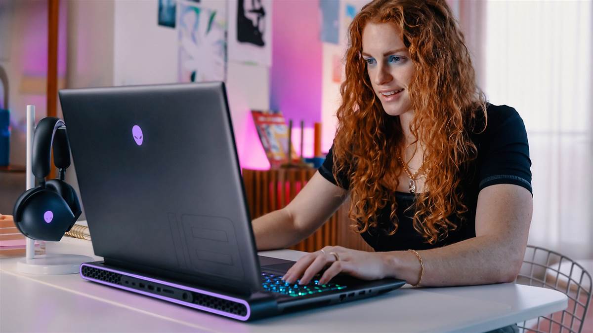 https://www.jagranimages.com/images/newimg/22112024/22_11_2024-which_gaming_laptop_is_best_23835466.jpg