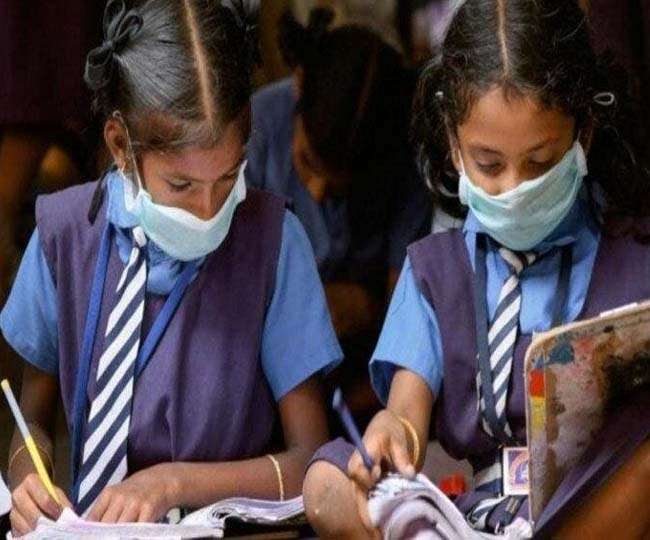 सीएम राइज स्कूल में नियम विरूद्व तरीके से पोस्टिंग और ट्रांसफर: हाईकोर्ट में दायर हुई कई याचिकाएं 2 Madhya Pradesh : केंद्रीय विद्यालय की तर्ज पर खुलेंगे सीएम राइज स्कूल, जानिए क्या रहेंगी विशेषताएं - in Madhya Pradesh CM Rise school to open on the lines of Kendriya Vidyalaya know