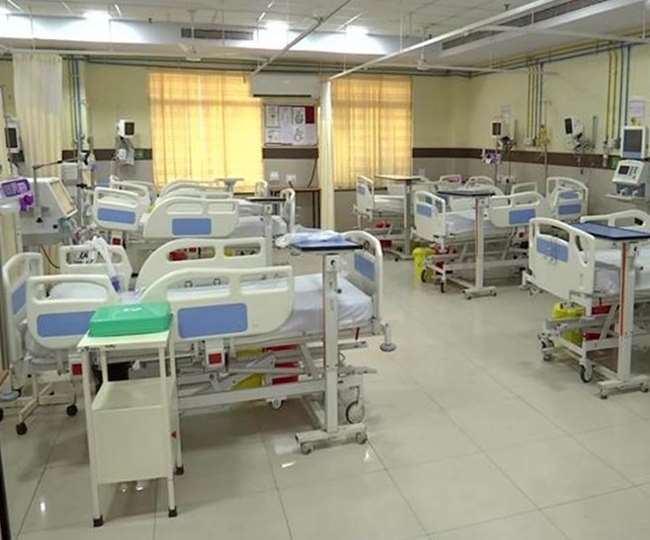 रेजिडेंट डाक्टरों की हड़ताल जारी रहने से मरीज परेशान रहे।