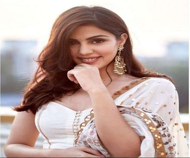 https://www.jagranimages.com/images/newimg/22122021/22_12_2021-rhea_chk_22317238.jpg