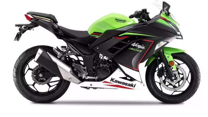 भारतीय बाजार में Kawasaki Ninja 300 पर मिल रही है छूट