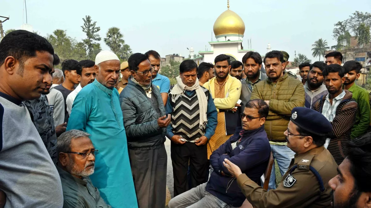Bihar News: 'नमाज पढ़ने से रोका...' फिर सामने आया शिया मस्जिद का विवाद; पूरे दिन रही तनाव की स्थिति