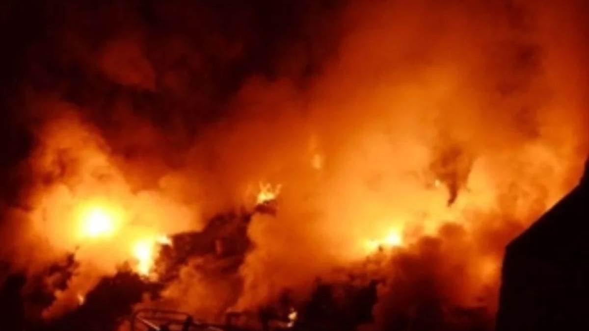 https://www.jagranimages.com/images/newimg/22122024/22_12_2024-explosion_23853824.jpg