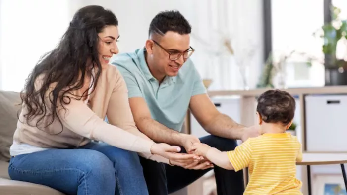बच्चों की बेहतर परवरिश में मदद करती हैं ये बातें (Picture Courtesy: Freepik)
