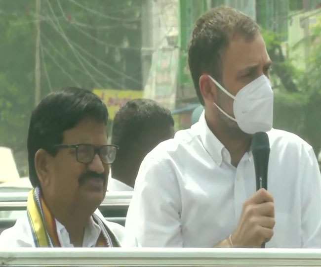 Congress Rahul Gandhi arrives in Coimbatore for three day visit to Tamil Nadu conduct Election Campaign