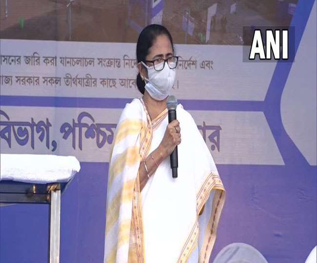 बंगाल की मुख्यमंत्री ममता बनर्जी ने केंद्र से की नेताजी जयंती पर राष्ट्रीय अवकाश घोषित करने की मांग।