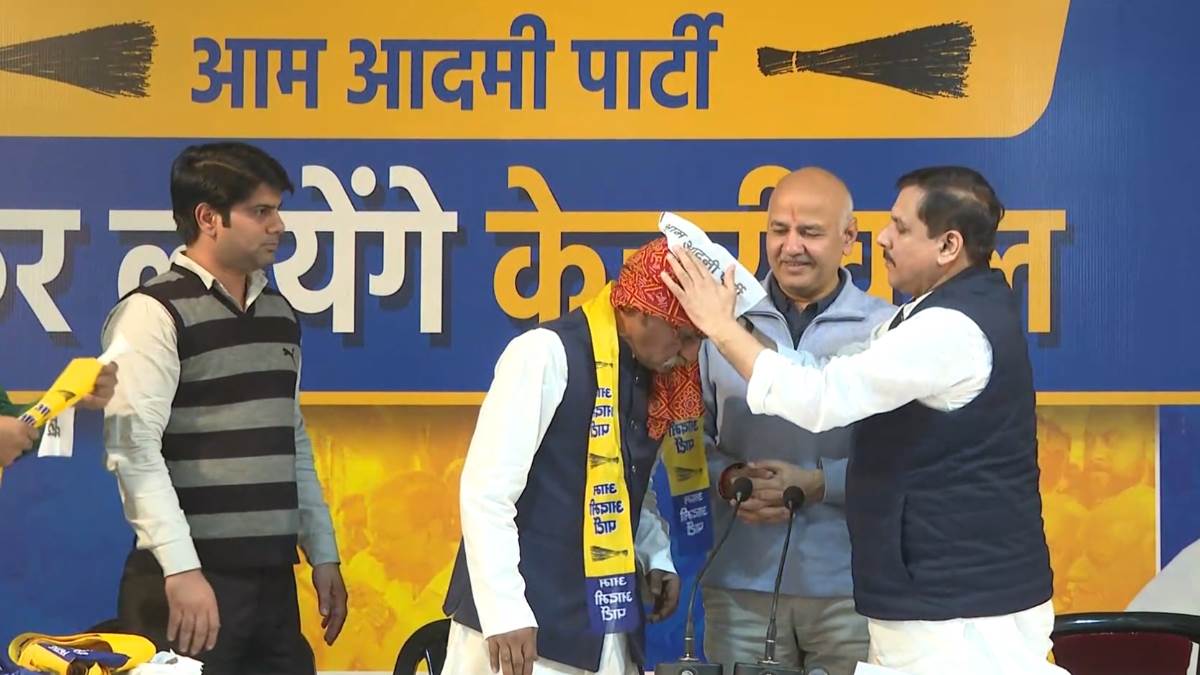ncr interesting contest on jangpura seat of delhi bjp leader joined aap two weeks before voting