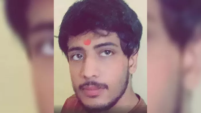 प्रेमिका और उसके जीजा की धमकी से तंग प्रेमी ने की आत्महत्या। मृतक गौतम की फाइल फोटो