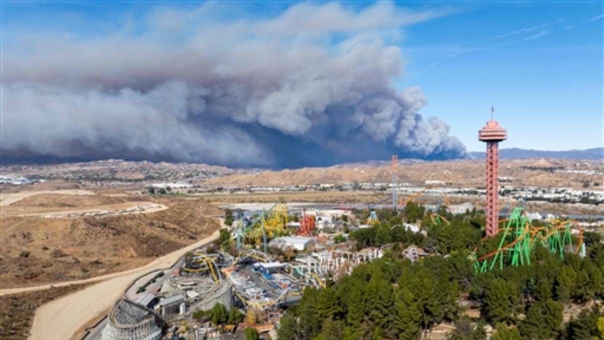 https://www.jagranimages.com/images/newimg/23012025/23_01_2025-la_fire_news_1_23871605.jpg