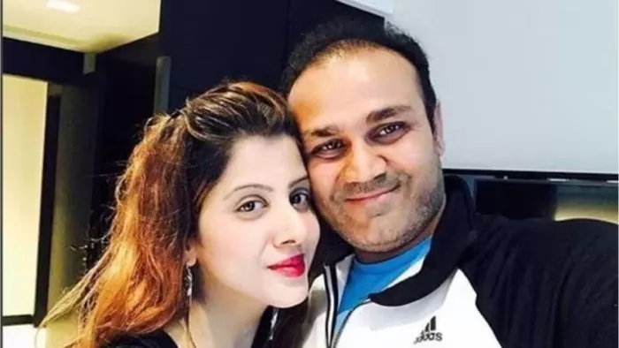 सहवाग और आरती के बीच तलाक की अफवाह। फोटो- सोशल मीडिया