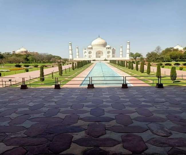 three storey babri will be protected in taj mahal