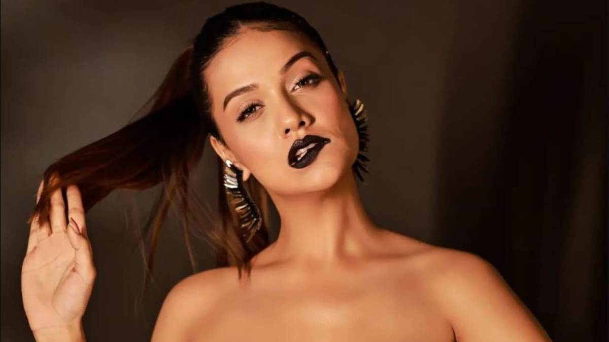 https://www.jagranimages.com/images/newimg/23022023/23_02_2023-bigg_boss_ott_winner_divya_aggarwal_23338495.jpg
