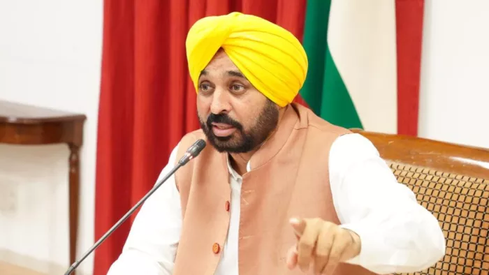 निवेश पंजाब सम्मेलन की हुई शुरुआत, सीएम मान ने उद्योगपतियों को दिया निवेश का ऑफर