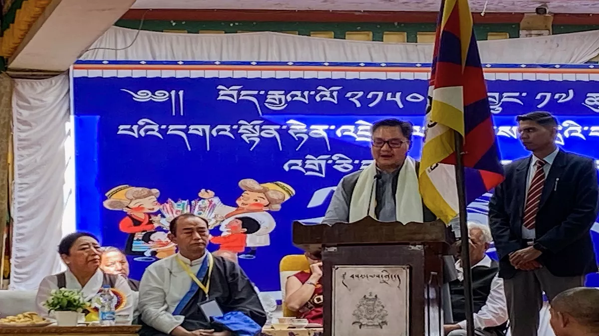 किरेन रिजिजू ने दलाई लामा को बताया शांति दूत।