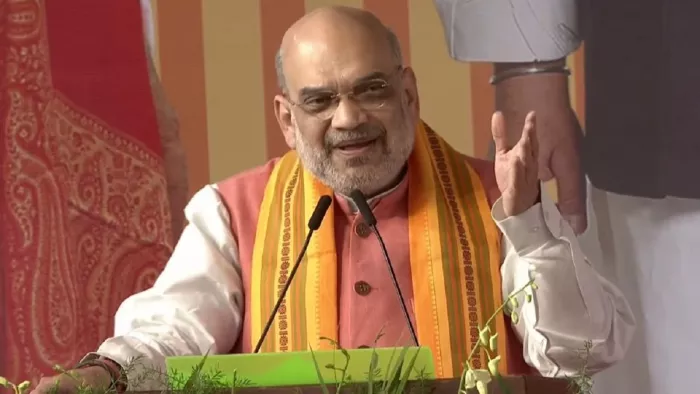 पीएम मोदी के नेतृत्व में भारत हो रहा है मजबूत