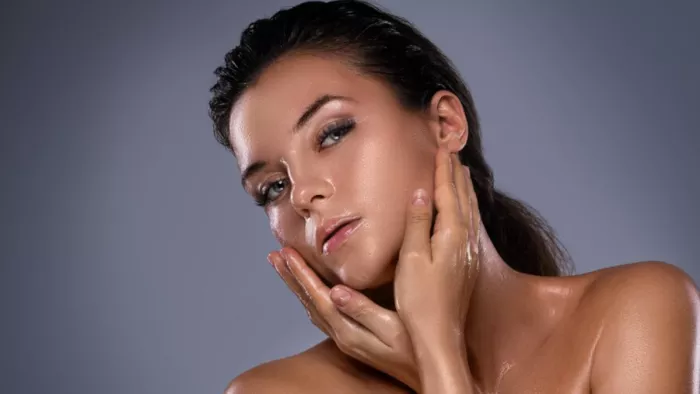 Beauty Tips: ऑयली स्किन पर ऐसे करें मॉयश्चराइजर का इस्तेमाल