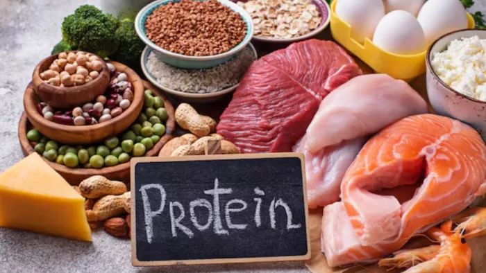 Protein Deficiency में दिखाई देते हैं ये लक्षण (Picture Courtesy: Freepik)