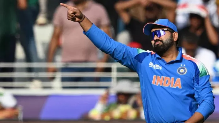IND Vs PAK मैच से पहले Rohit Sharma के संन्यास की खबरें तेज, दिग्गज के बयान से मच गई खलबली - Rohit Sharma Retirement Speculations before ind vs pak match today sanjay manjrekar statement
