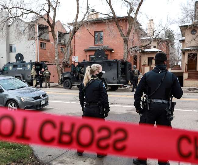 https://www.jagranimages.com/images/newimg/23032021/23_03_2021-colorado_shooting_21490517.jpg