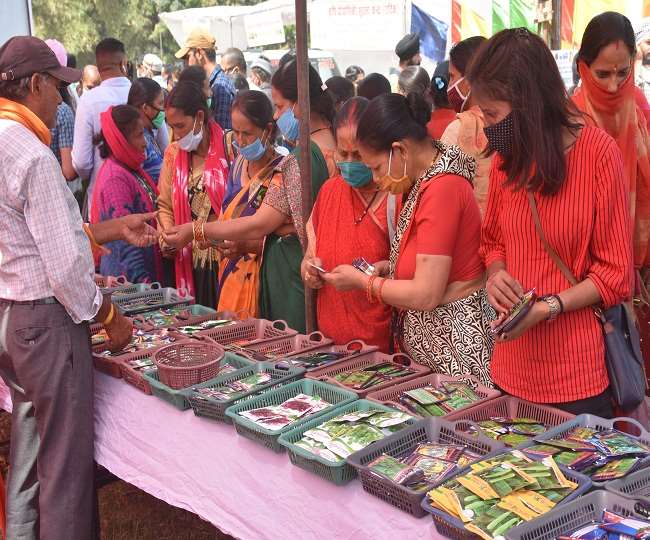 there was a lot of shopping from nursery vegetable research center stalls at pantnagar kisan mela