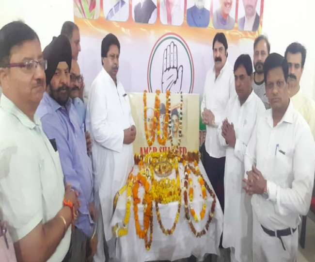 https://www.jagranimages.com/images/newimg/23032022/23_03_2022-shaheed-diwas-jammu-kashmir_22565507.jpg