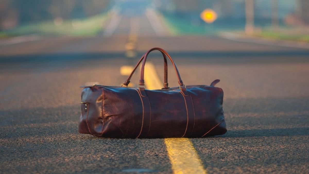 Best Duffle Bag: ये रहा आपकी अगली ट्रिप का हमसफ़र जो निभाएगा पूरा साथ और दिलाएगा पूरा आराम