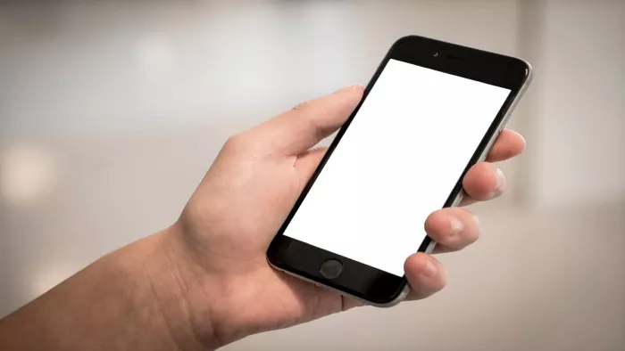 Smartphone Tips Do not make these mistakes battery charging free wifi internet, Pic Courtesy- Pexels