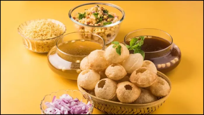 जापानी पीएम ने खाया गोलगप्पा, जानें क्या है इस व्यंजन का इतिहास