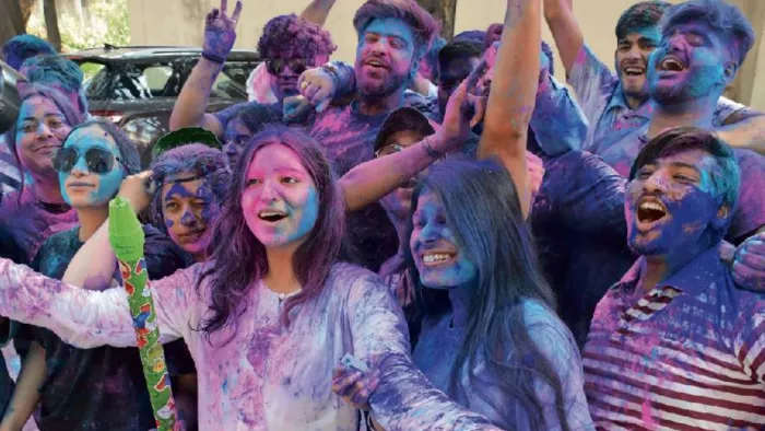 Holi 2024: 'बुरा न मानो होली है...'