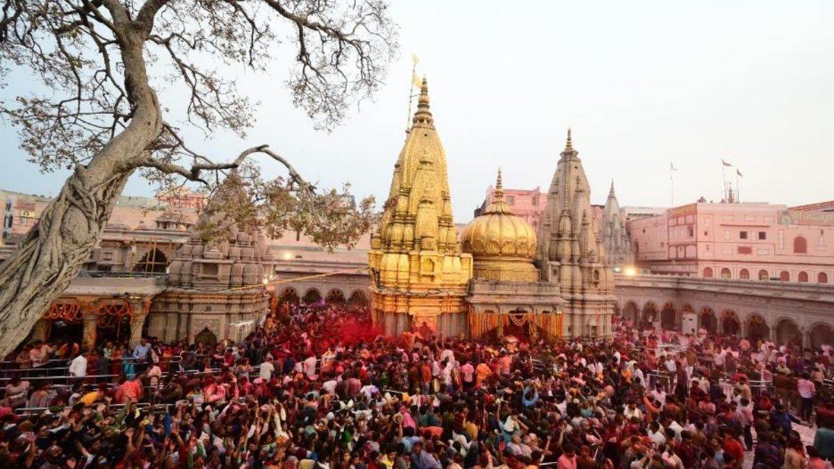 https://www.jagranimages.com/images/newimg/23032024/23_03_2024-kashi_holi_23681394.jpg