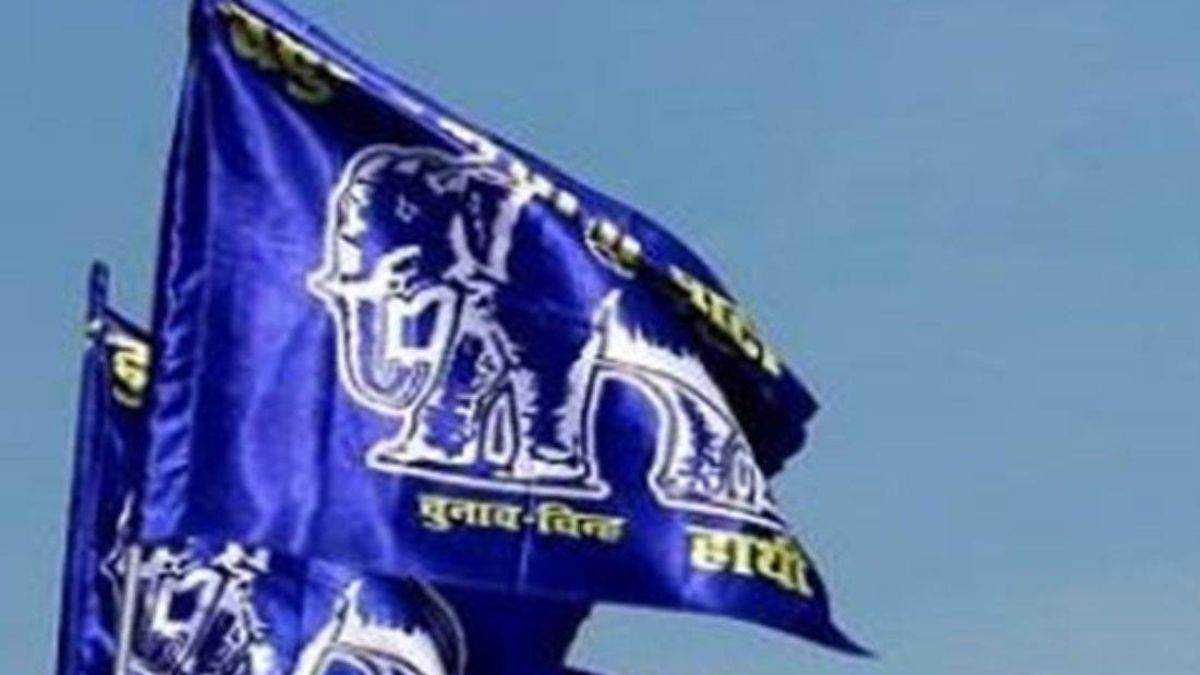 https://www.jagranimages.com/images/newimg/23032024/23_03_2024-mainpuri_seat_23681555_185943442.jpg