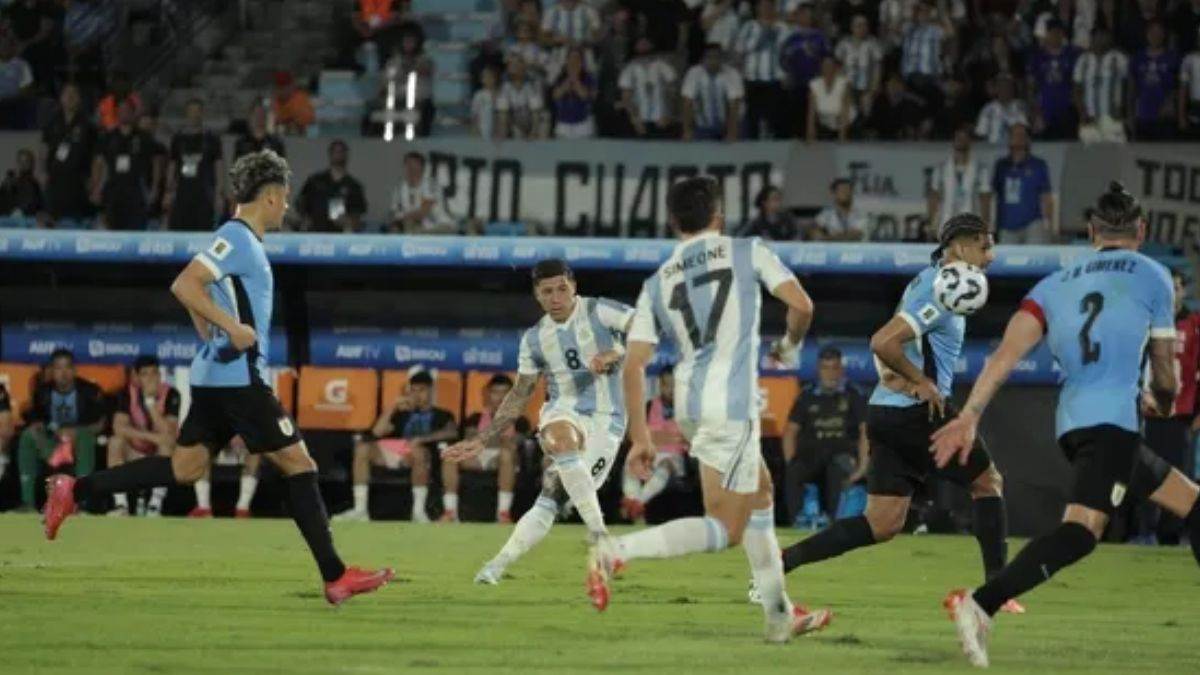 argentina football team beat uruguay and now on the verge of world cup qualification