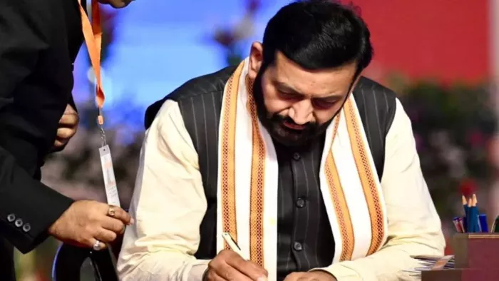 सीएम नायब सैनी ने अधिकारियों को योजना बनाकर तेज गति से काम करने के दिए निर्देश (File Photo)