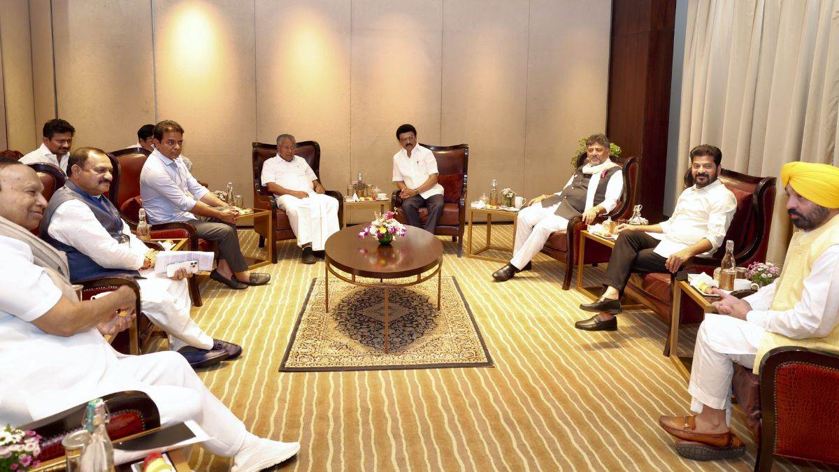https://www.jagranimages.com/images/newimg/23032025/23_03_2025-delimitation_23904866.jpg