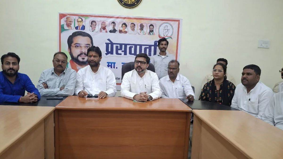 https://www.jagranimages.com/images/newimg/23032025/23_03_2025-mp_tanuja_23904445.jpg