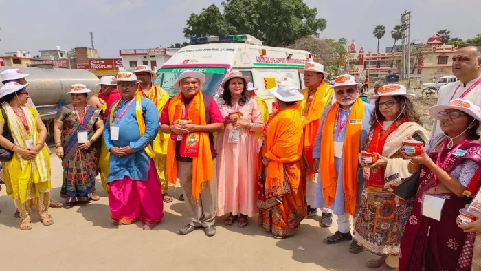 Ram Mandir: अयोध्या पहुंचा 155 देशों की नदियों का जल