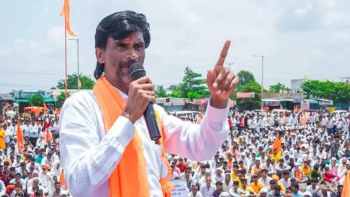 Lok Sabha Chunav 2024: मराठा आरक्षण आंदोलन और इसकी धुरी रहे मनोज जरांगे पाटिल। फाइल फोटो