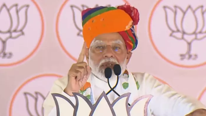 प्रधानमंत्री नरेंद्र मोदी ने मंगलवार को राजस्थान के टोंक में एक जनसभा को संबोधित किया। (Photo ANI)