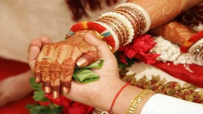 घर पर बजने वाली थी शहनाई, फिर अचानक पहुंच गई पुलिस; हर कोई रह गया सन्न (प्रतीकात्मक तस्वीर)