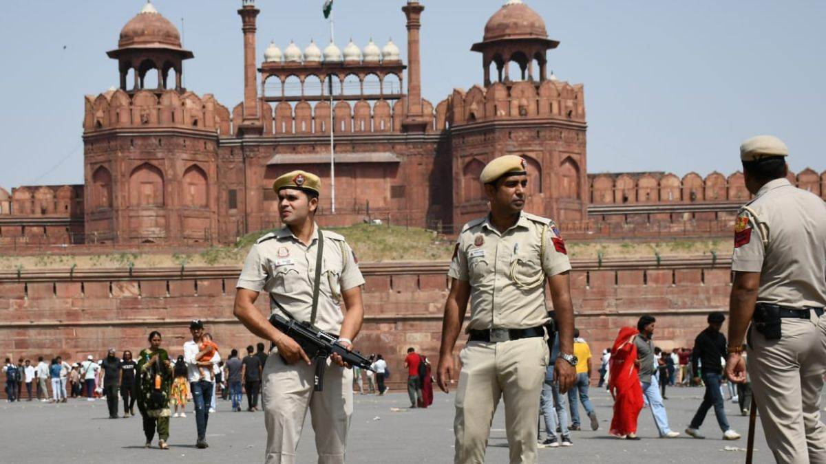 https://www.jagranimages.com/images/newimg/23042025/23_04_2025-delhi_news_212_23924356.jpg