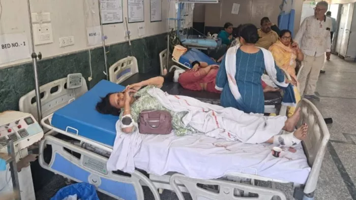 बल्लभगढ़ के सिविल अस्पताल में भर्ती घायल। फोटो- जागरण