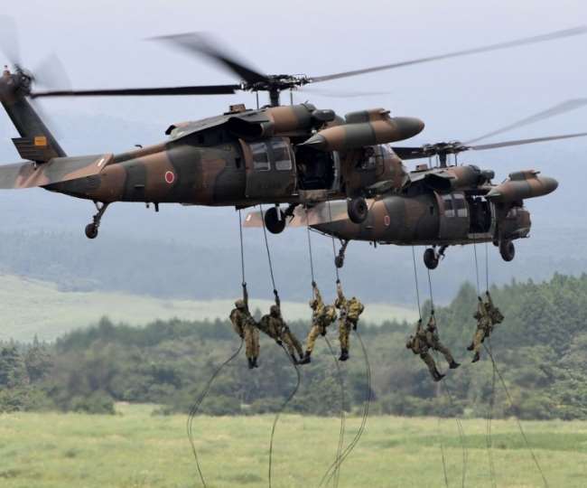 japan self defense forces conducts mock drill to defend remote islands from china